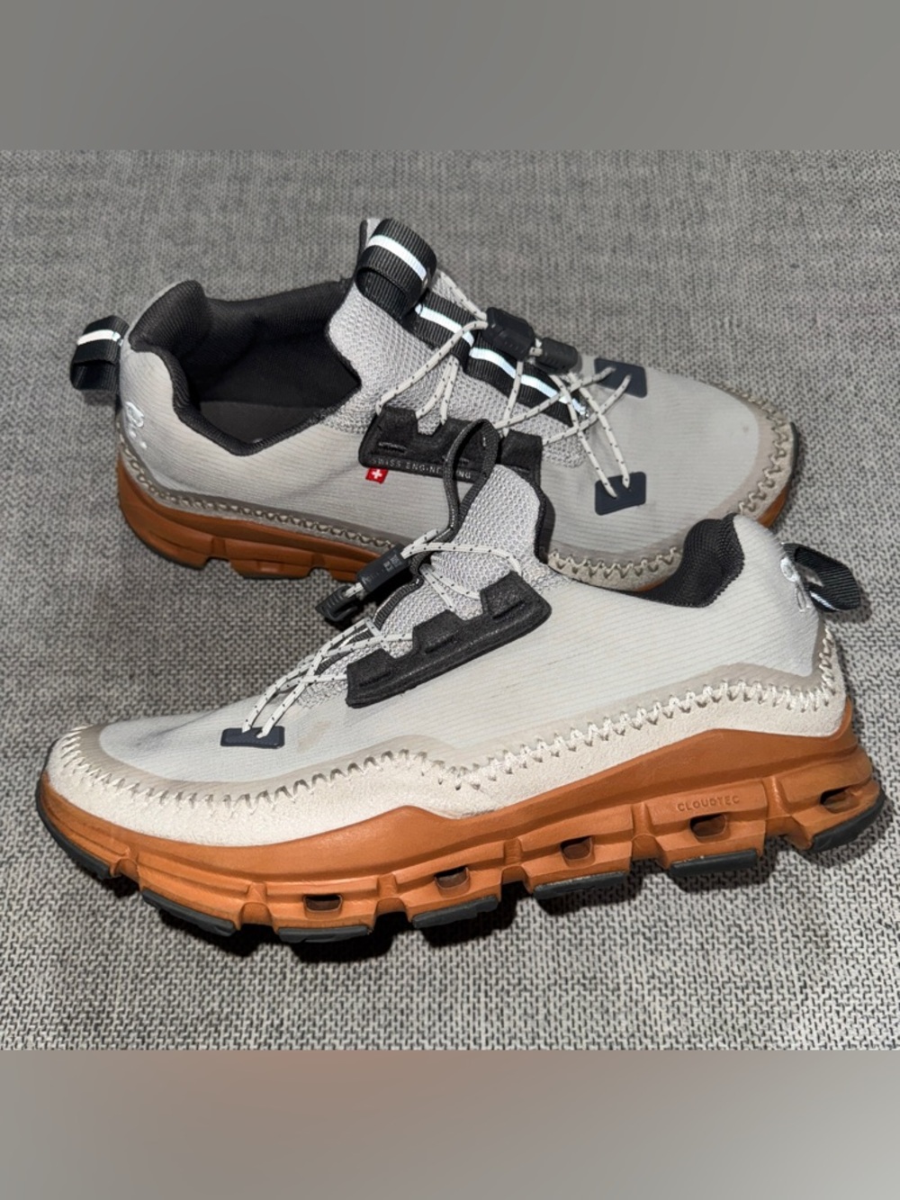 Womens ON CLOUDAWAY GLACIER PECAN GREY WHITE RUNNING SHOES Size 7.5